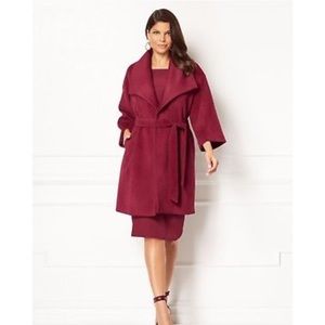 Large Eva Mendes coat